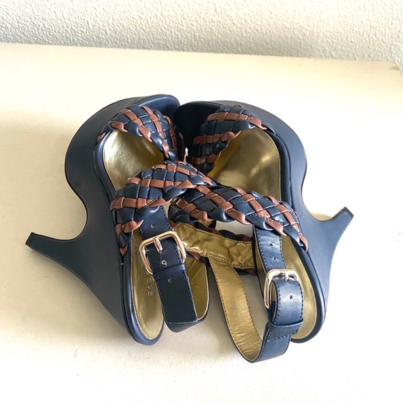 Shoe dazzle woman’s charisia navy heel sandal -7 - Picture 6 of 8